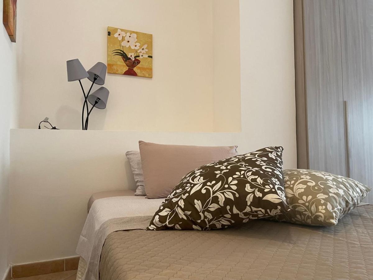 Viale Umberto I Apartments Сасари Екстериор снимка