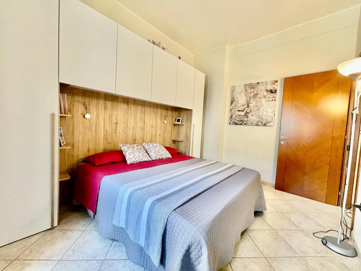 Viale Umberto I Apartments Сасари Екстериор снимка
