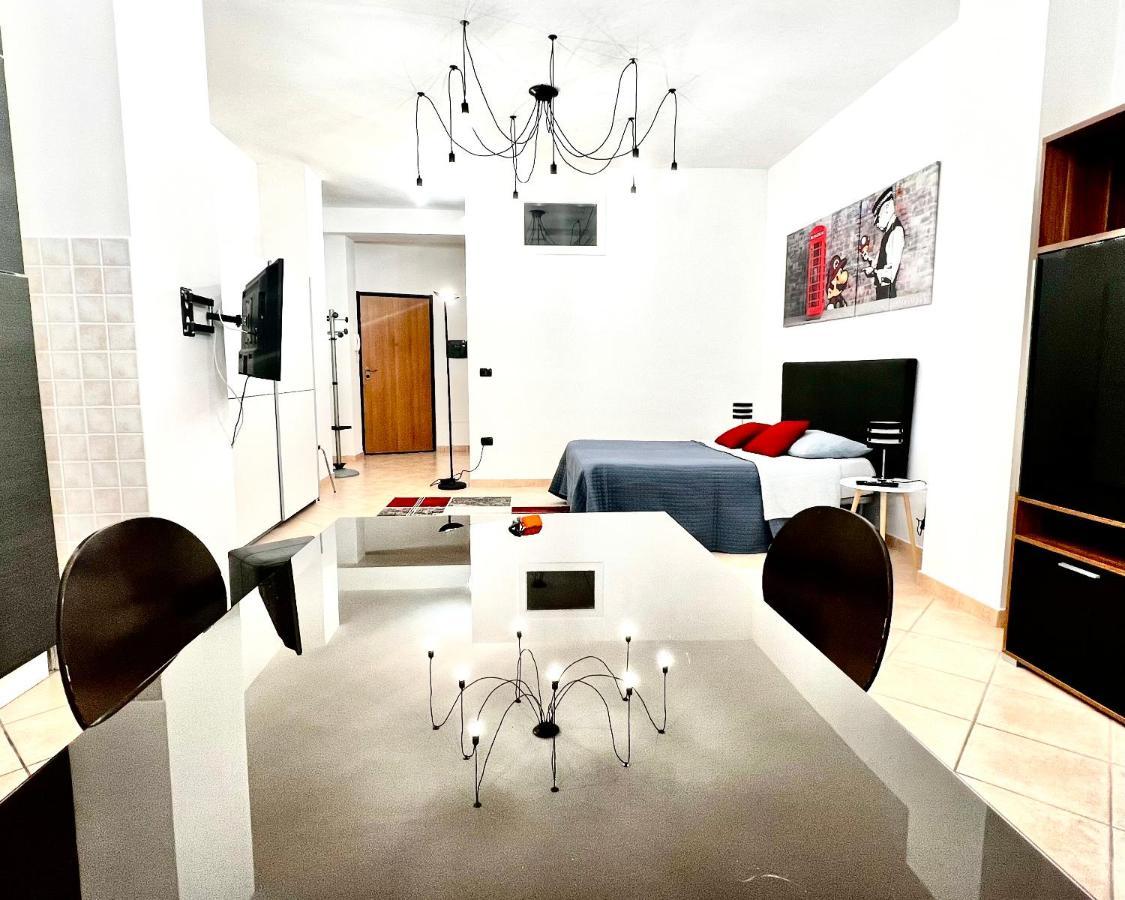 Viale Umberto I Apartments Сасари Екстериор снимка
